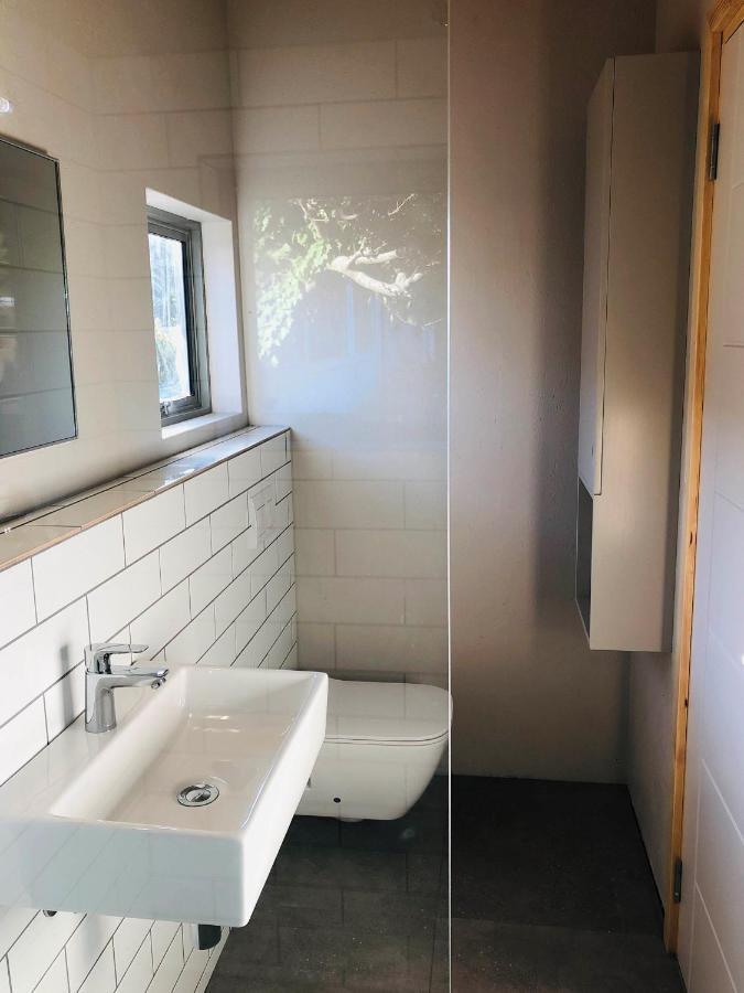 Palm And Pine Cottage Кейптаун Екстериор снимка